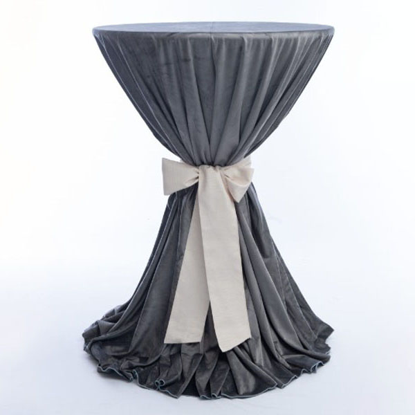 Скатерть серая круглая для коктейльного стола