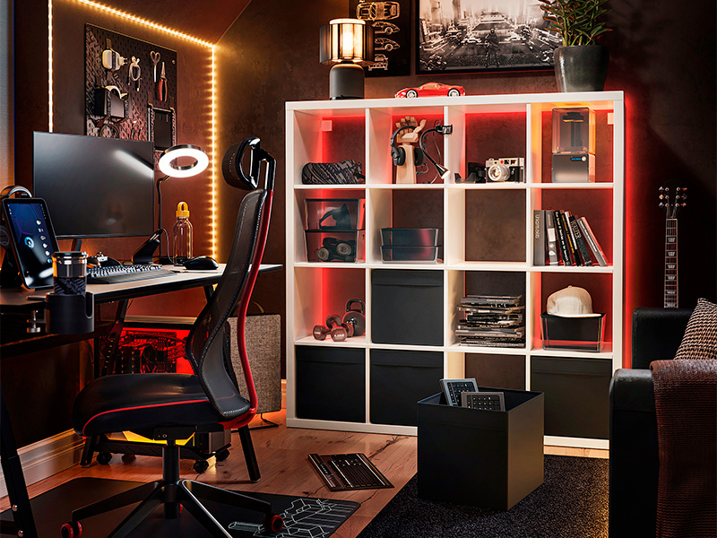 Стеллаж на 16 ячеек белый