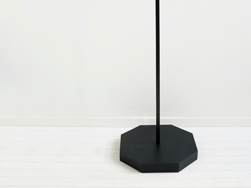 Стойка указатель чёрная