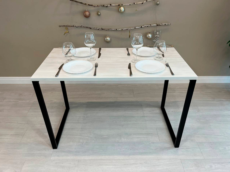 Стол лофт белый