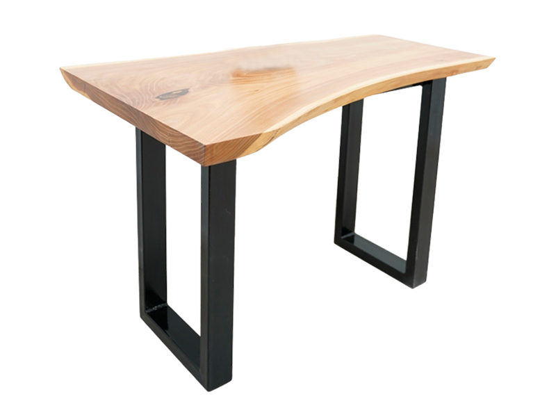 Стол со столешницей из слэба ореха