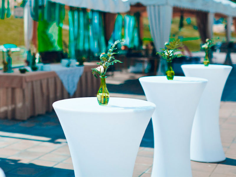 Стрейч скатерть d78 для коктейльного стола белая