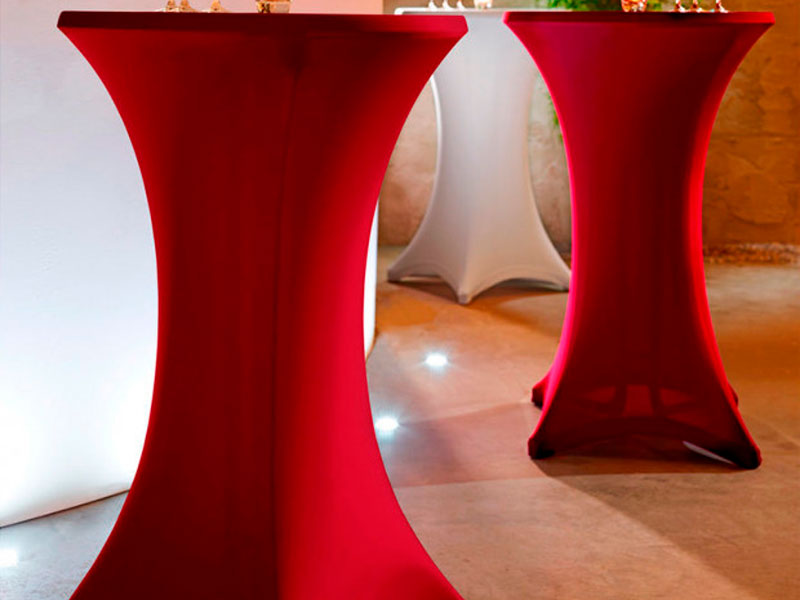 Стрейч скатерть d78 для коктейльного стола бордовая