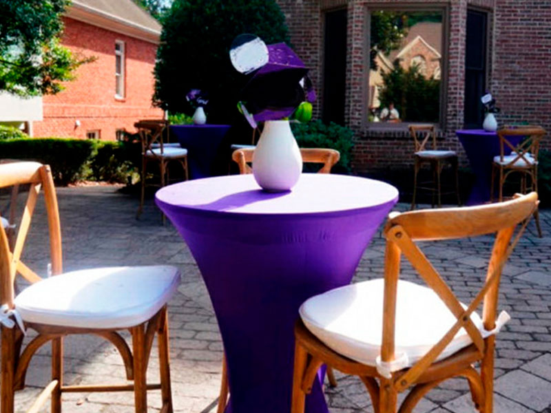 Стрейч скатерть d78 для коктейльного стола фиолетовая