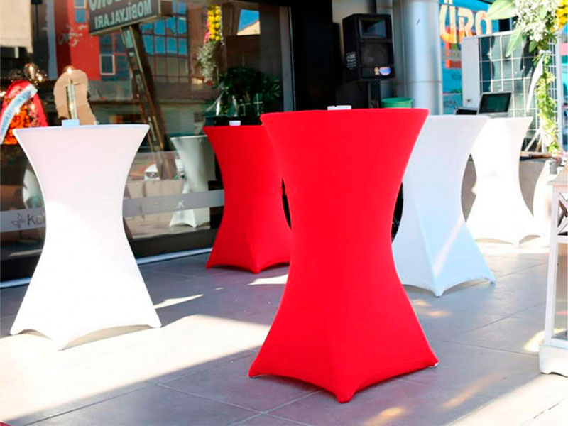 Стрейч скатерть d78 для коктейльного стола красная