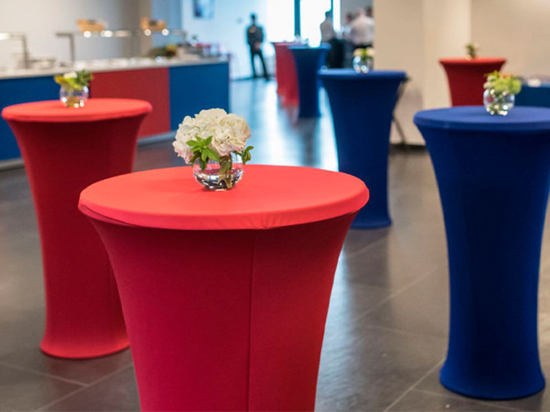 Стрейч скатерть d78 для коктейльного стола красная