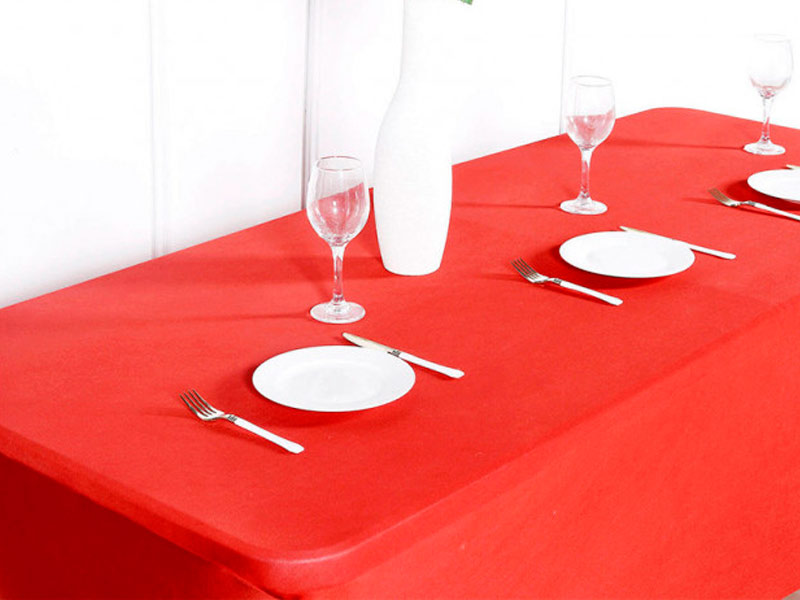 Стрейч скатерть для прямоугольного стола красная