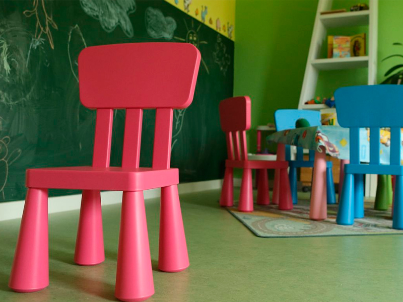 Детский стульчик Mammut розовый