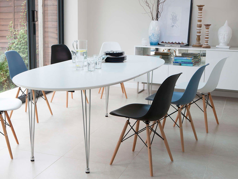 Стул Eames чёрный