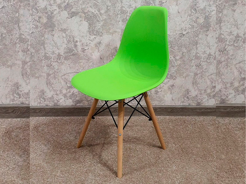 Стул Eames зеленый