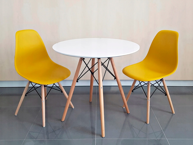 Стул Eames жёлтый