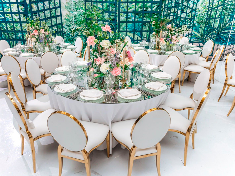 Стул Laval Gold с белой обивкой