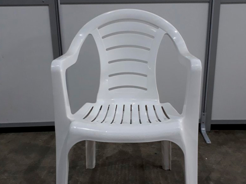 Стул пластик белый