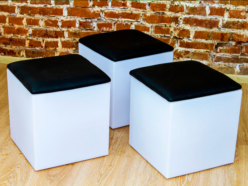 Светящийся пуфик