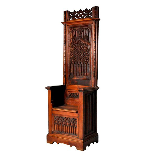 Трон Готический