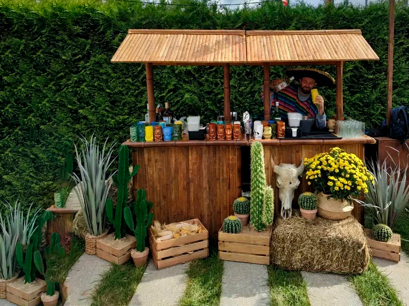 Тропическая барная стойка