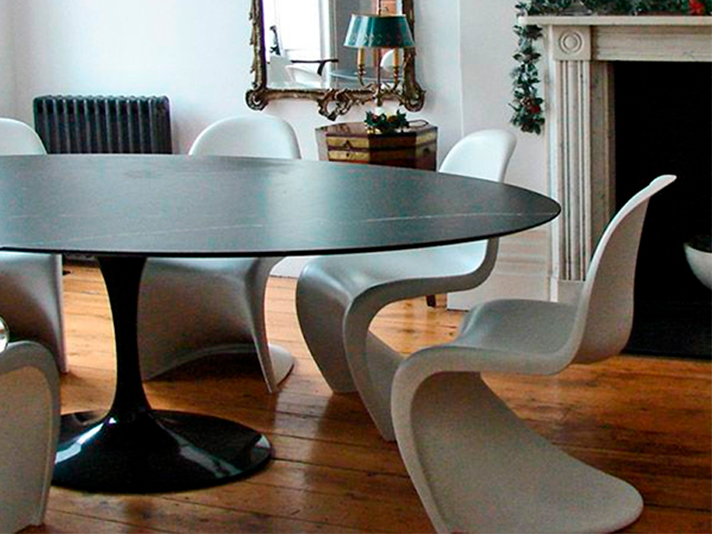 Стол Tulip Oval Black