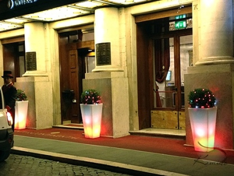 Вазон с светодиодной подсветкой