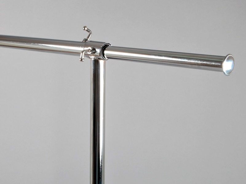 Вешало на колёсах хромированное Pollux